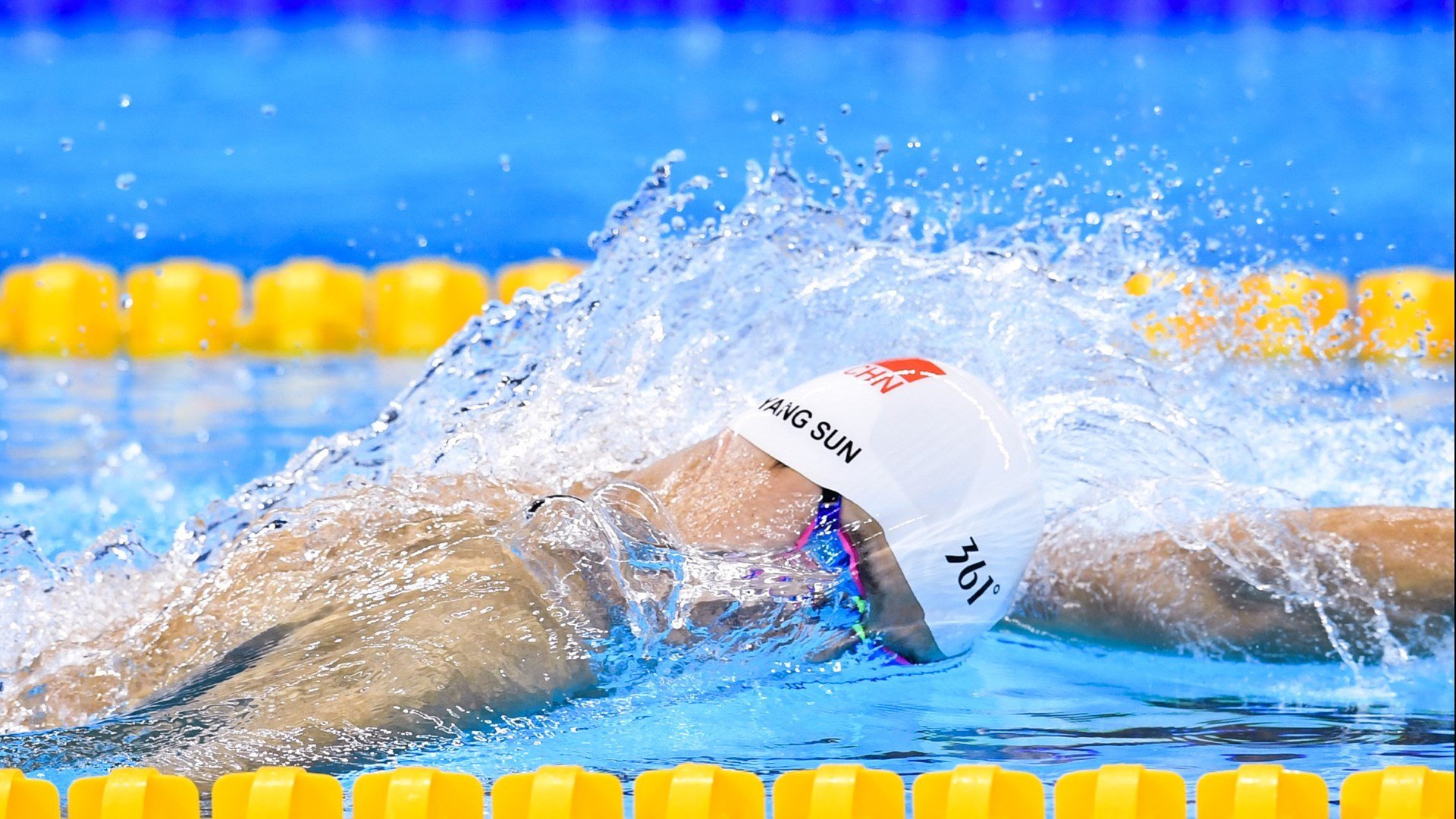 塞内加尔粉碎阿尔及利亚,门迪如何用一双手改写非洲足球历史?