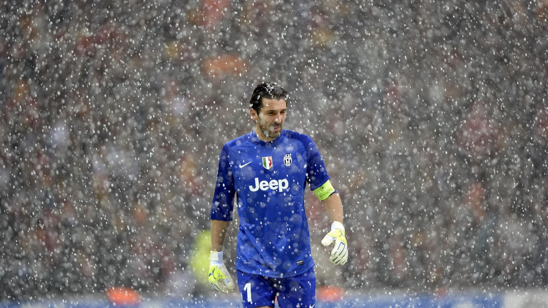 意甲焦点战之夜,罗德里关键进球定乾坤,战术博弈下的英雄诞生